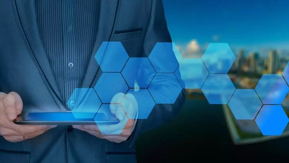 Meet MAETRIX Communications